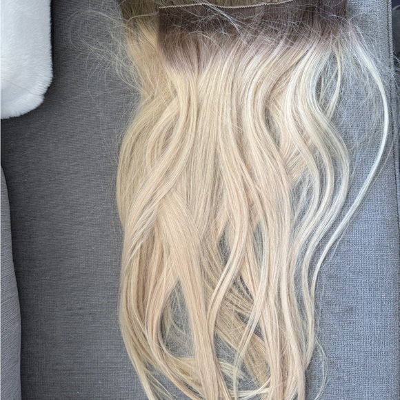 BELLAMI Other - Blonde Ombre Hair Extensions